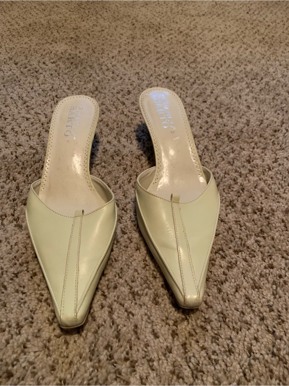 SARTO By Franco Sarto Light Green Pointed-Toe Leather Mules